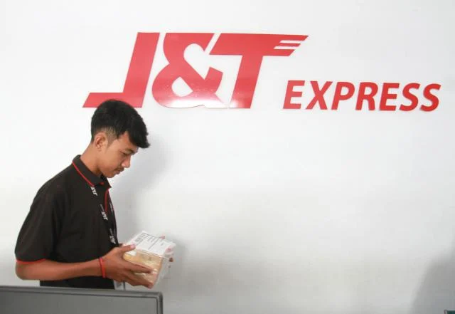 Rahasia Kesuksesan Supervisor Drop Point J&T Express: Mengoptimalkan Kinerja Tim
